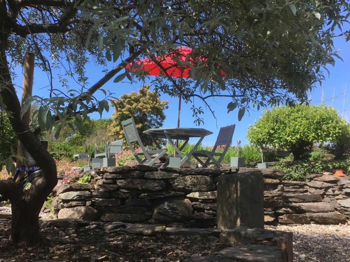 לאנבדר Garth Engan Private Self Contained B&B With Garden Area מראה חיצוני תמונה